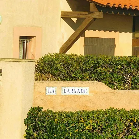 Daire Refait A Neuf Avec Climatisation Et Parking - Fr-1-226-299 Sainte-Maxime