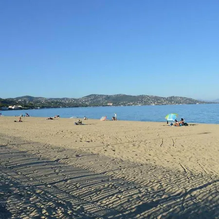 Apartment Refait A Neuf Avec Climatisation Et Parking - Fr-1-226-299 *